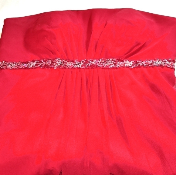 Bill Levkoff red back out strapless dress Size: 6.… - Picture 4 of 5